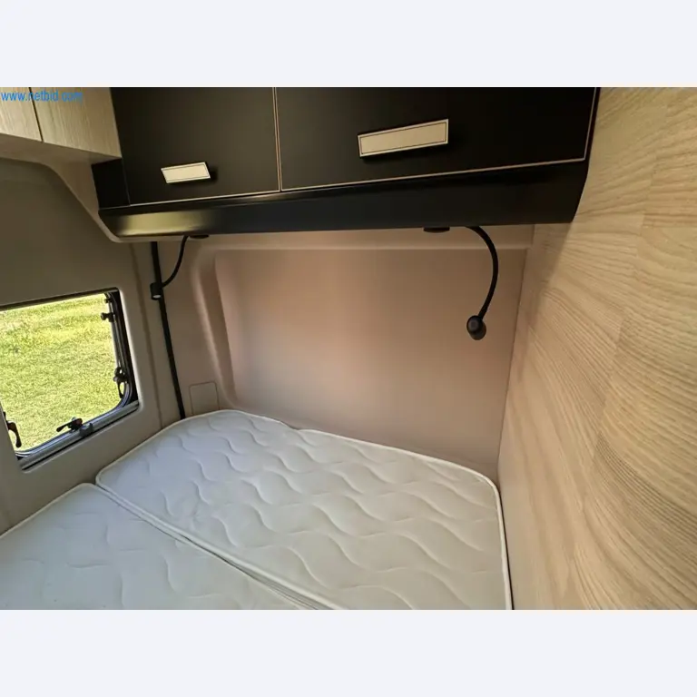 Motorhomes and recreational vehicles, travel trailers, RV accessories, trucks, office and workshop equipment-14