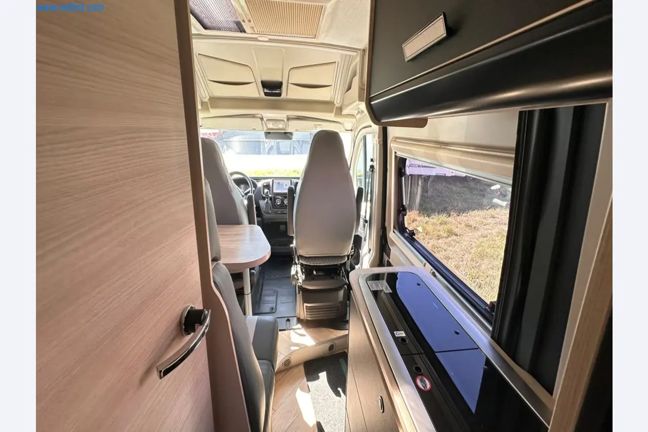 Motorhomes and recreational vehicles, travel trailers, RV accessories, trucks, office and workshop equipment-17