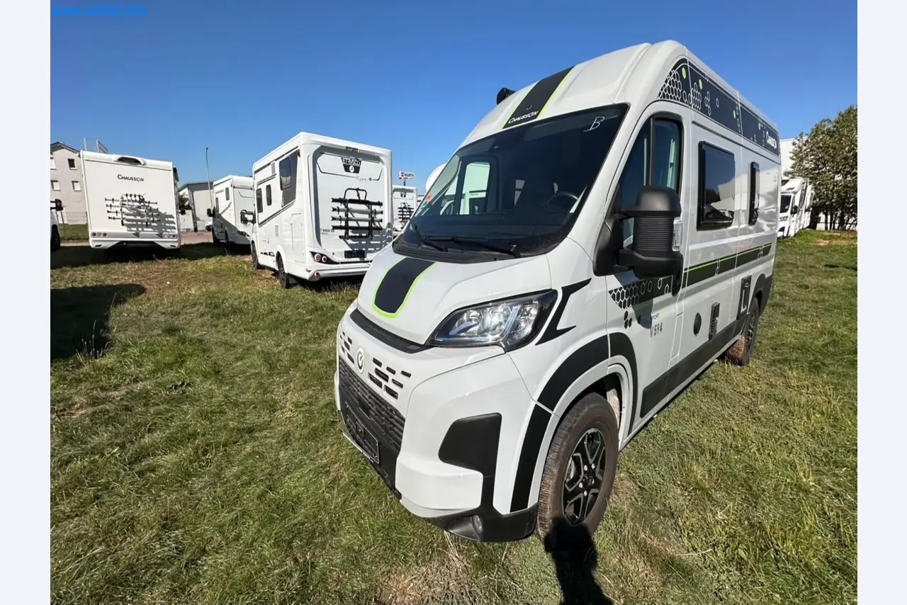 Motorhomes and recreational vehicles, travel trailers, RV accessories, trucks, office and workshop equipment-1