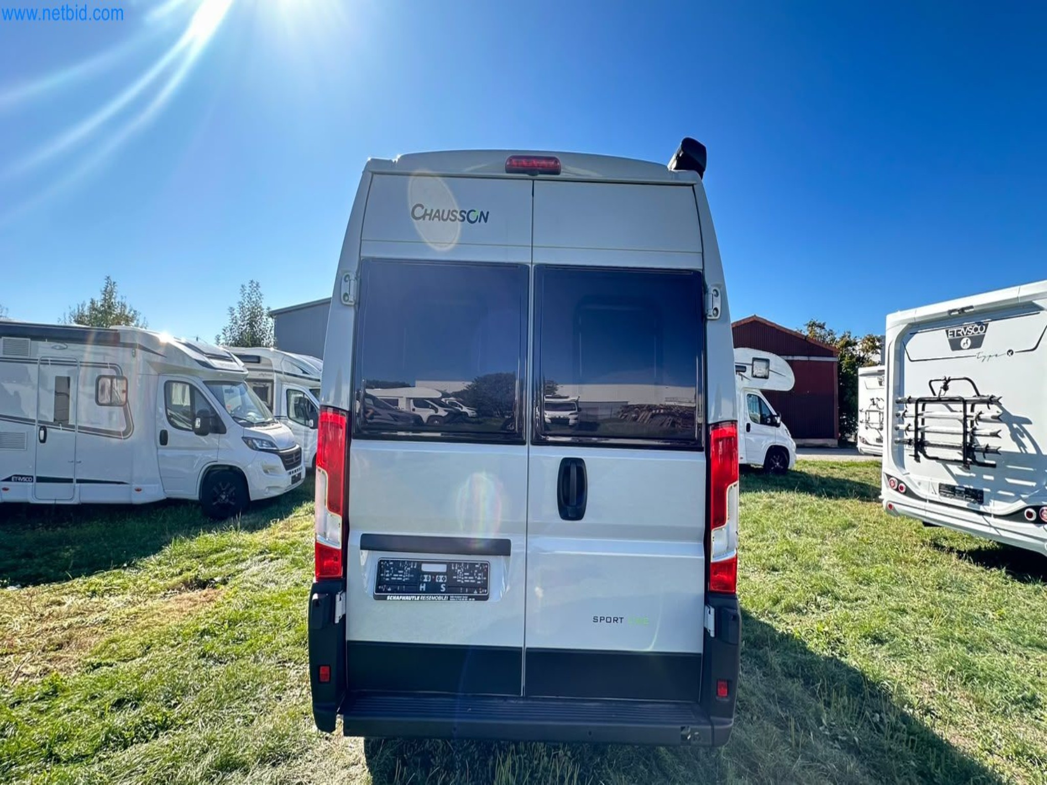 Motorhomes and recreational vehicles, travel trailers, RV accessories, trucks, office and workshop equipment-4