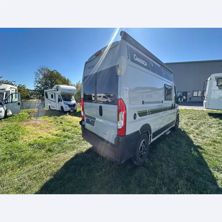 Motorhomes and recreational vehicles, travel trailers, RV accessories, trucks, office and workshop equipment-5