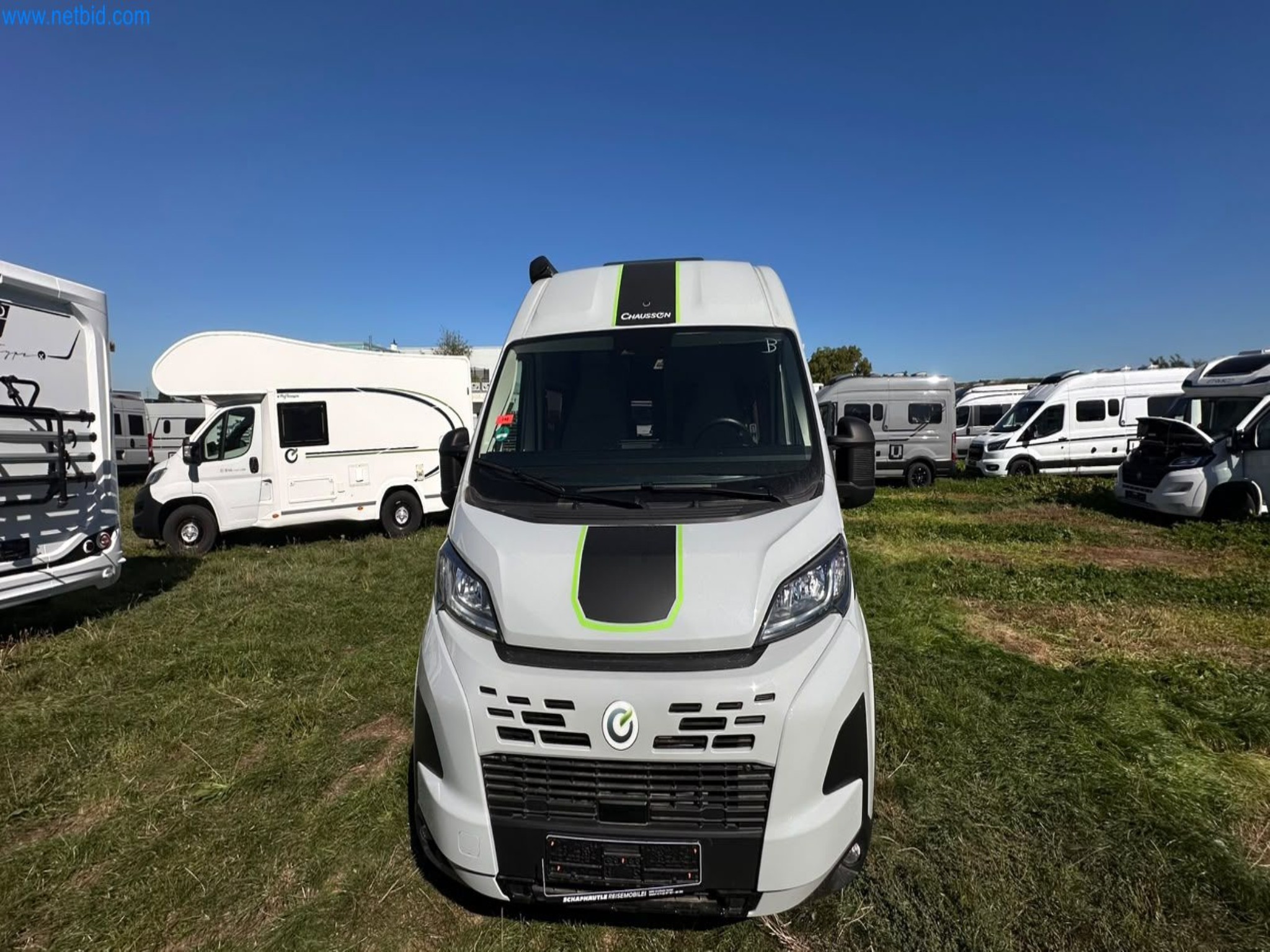 Motorhomes and recreational vehicles, travel trailers, RV accessories, trucks, office and workshop equipment-8