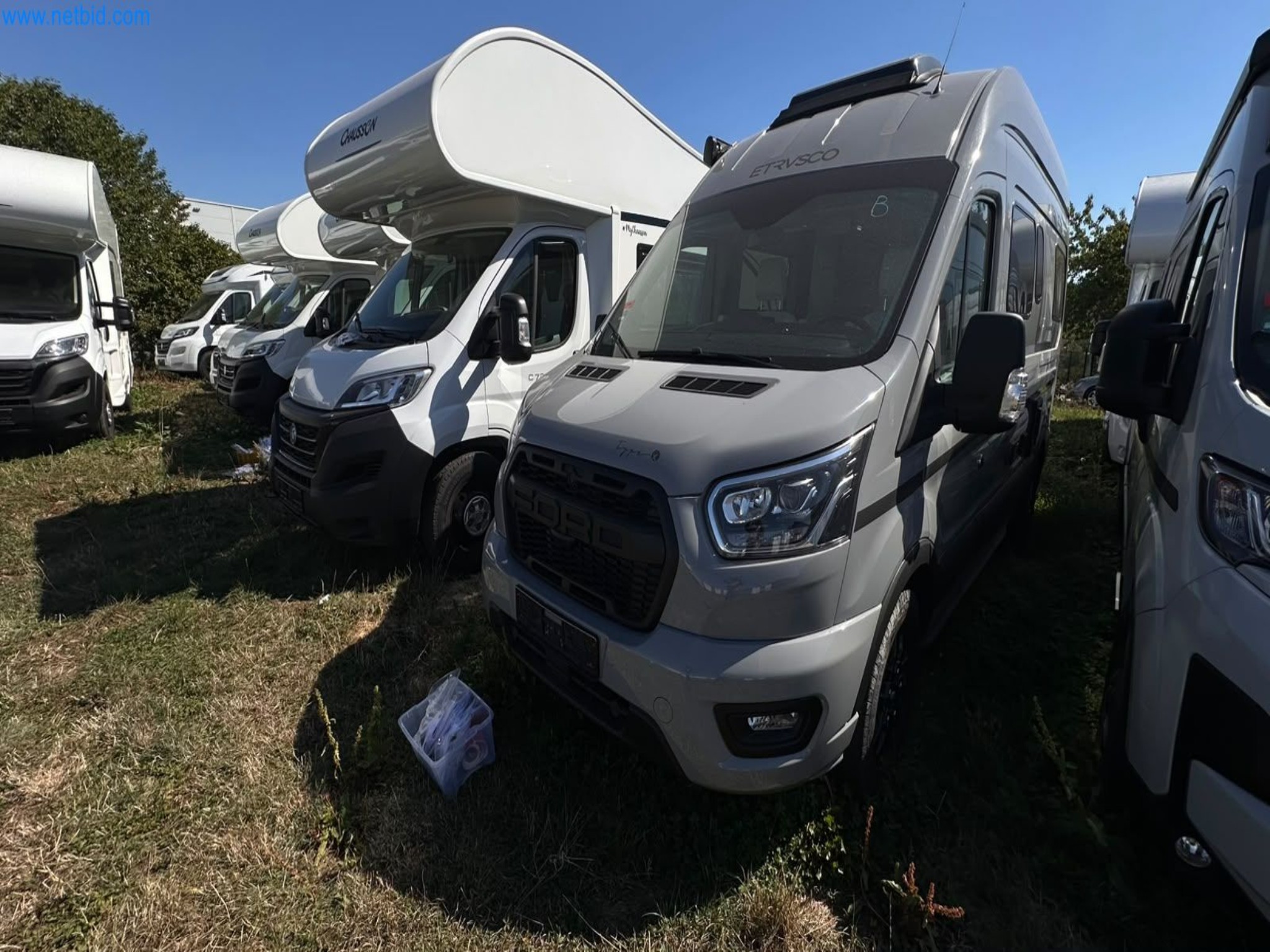 Motorhomes and recreational vehicles, travel trailers, caravan accessories, trucks, office and workshop equipment-6