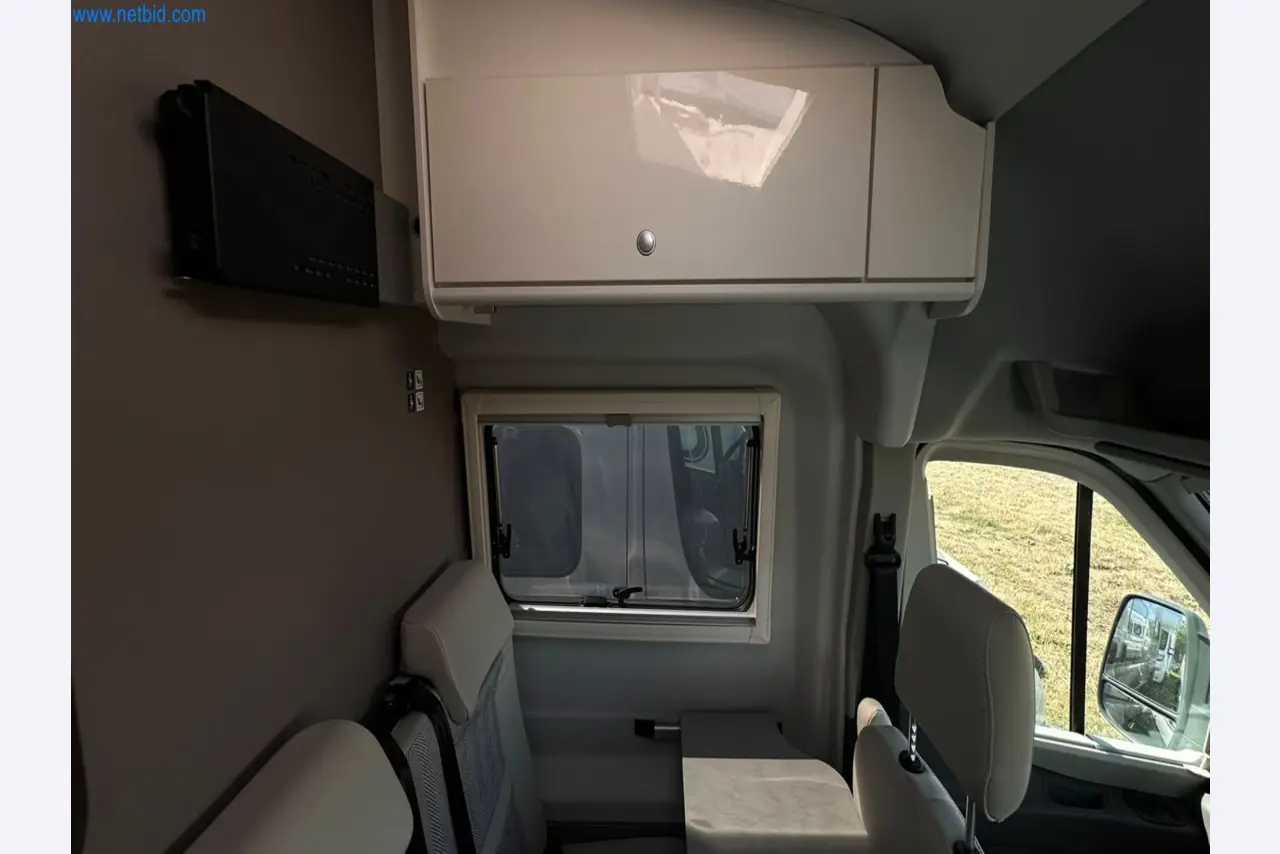 Motorhomes and recreational vehicles, travel trailers, caravan accessories, trucks, office and workshop equipment-7