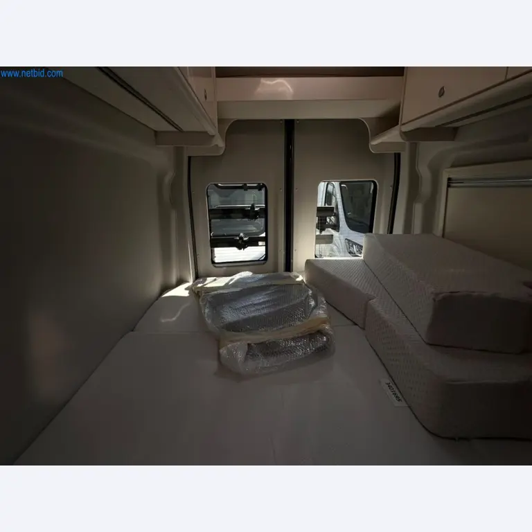 Motorhomes and recreational vehicles, travel trailers, caravan accessories, trucks, office and workshop equipment-9