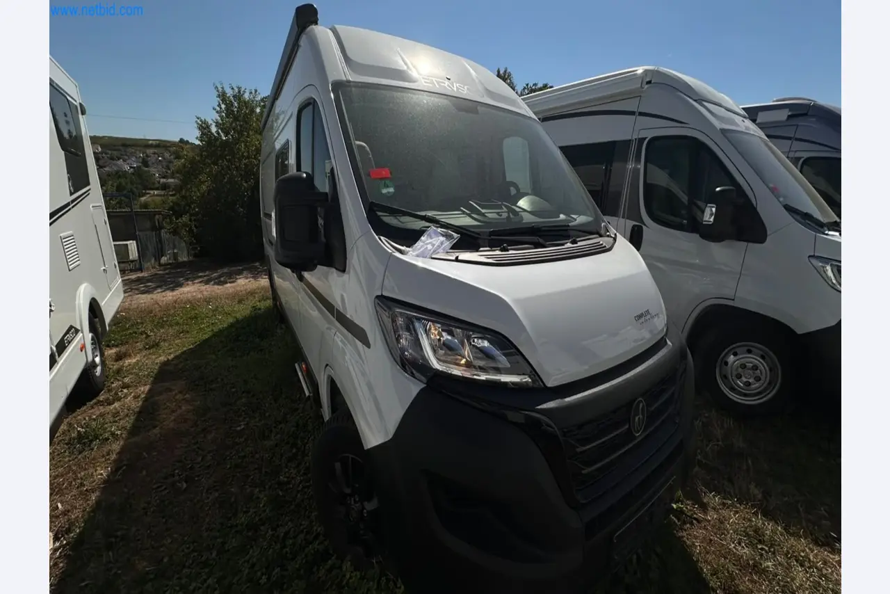 Motorhomes and recreational vehicles, travel trailers, caravan accessories, trucks, office and workshop equipment-1