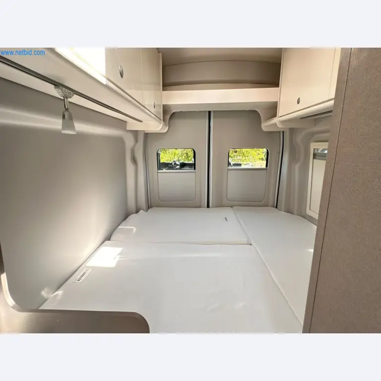 Motorhomes and recreational vehicles, travel trailers, caravan accessories, trucks, office and workshop equipment-10