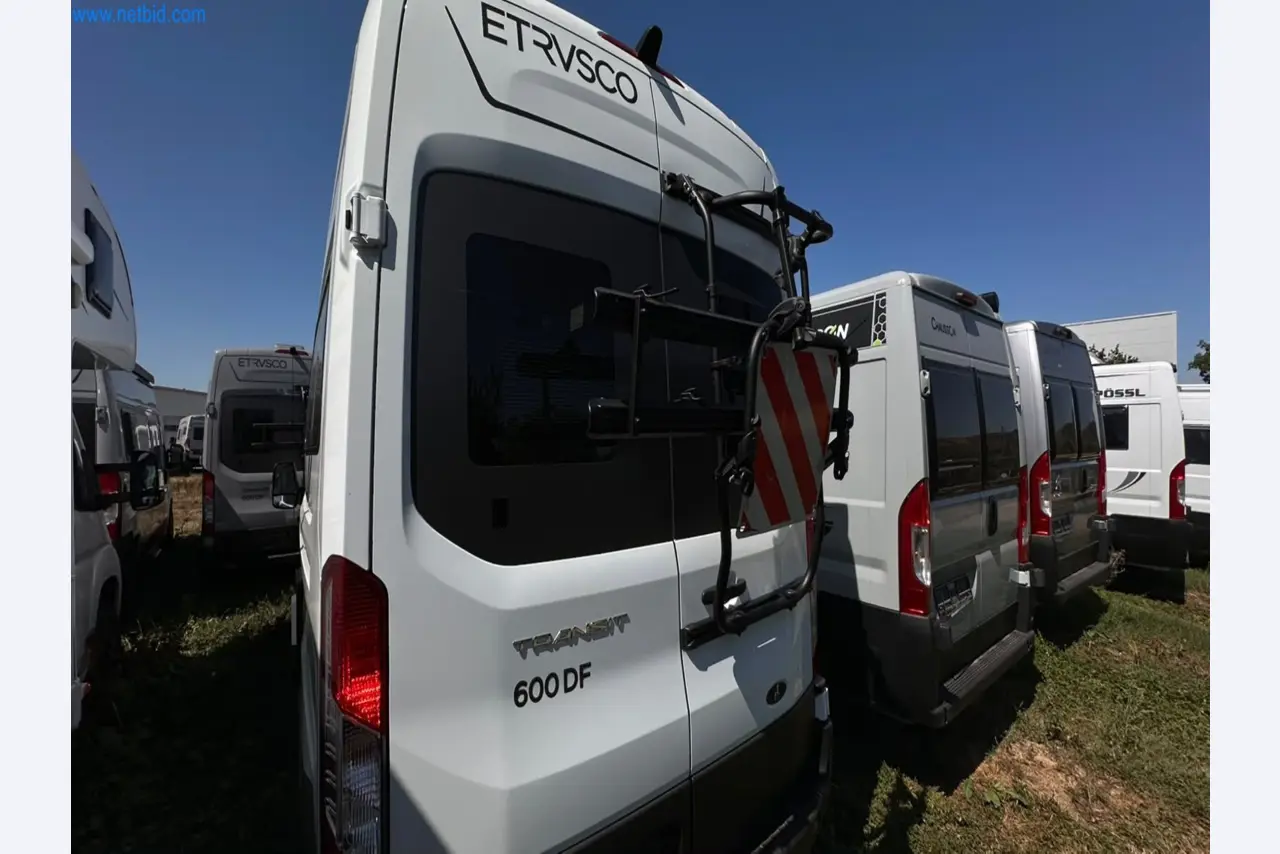 Motorhomes and recreational vehicles, travel trailers, caravan accessories, trucks, office and workshop equipment-14