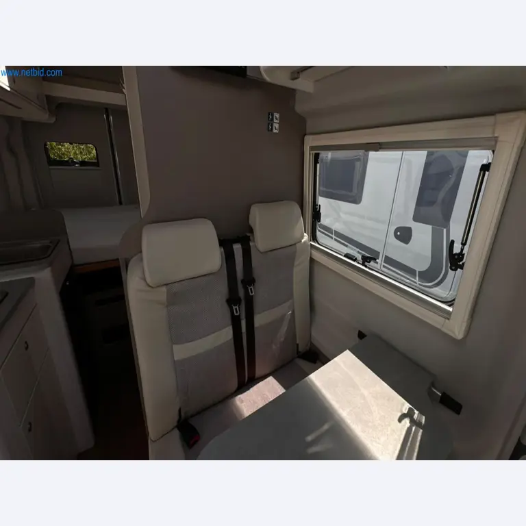 Motorhomes and recreational vehicles, travel trailers, caravan accessories, trucks, office and workshop equipment-17