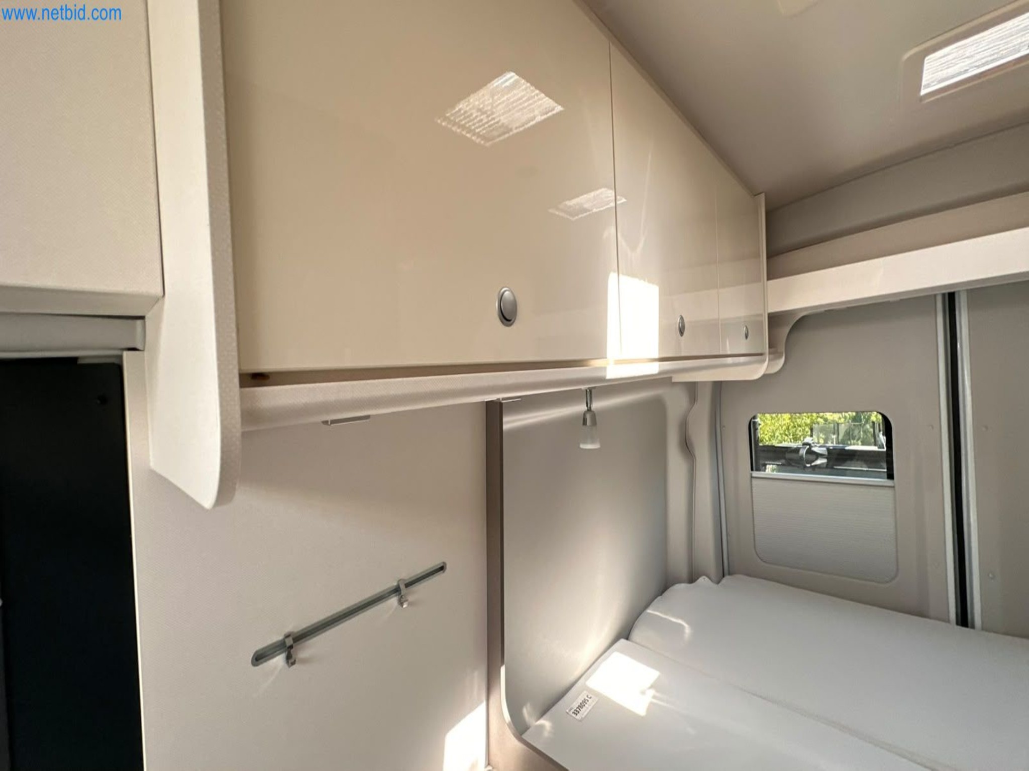 Motorhomes and recreational vehicles, travel trailers, caravan accessories, trucks, office and workshop equipment-21