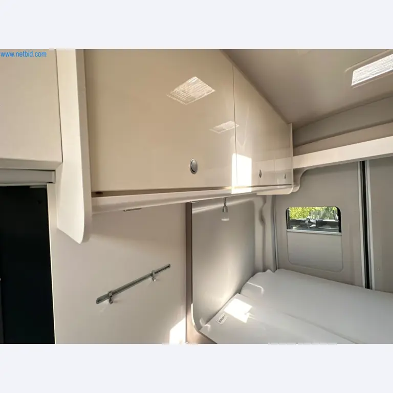 Motorhomes and recreational vehicles, travel trailers, caravan accessories, trucks, office and workshop equipment-21
