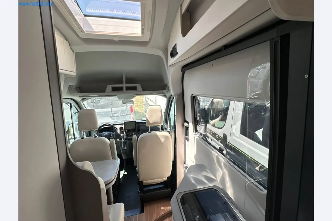 Motorhomes and recreational vehicles, travel trailers, caravan accessories, trucks, office and workshop equipment-24