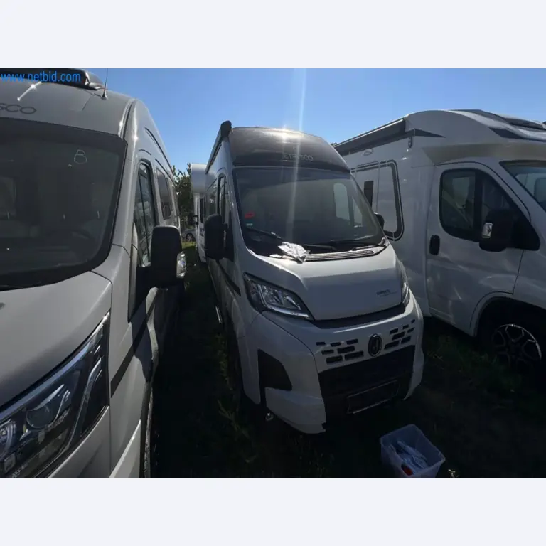 Motorhomes and recreational vehicles, travel trailers, caravan accessories, trucks, office and workshop equipment-14