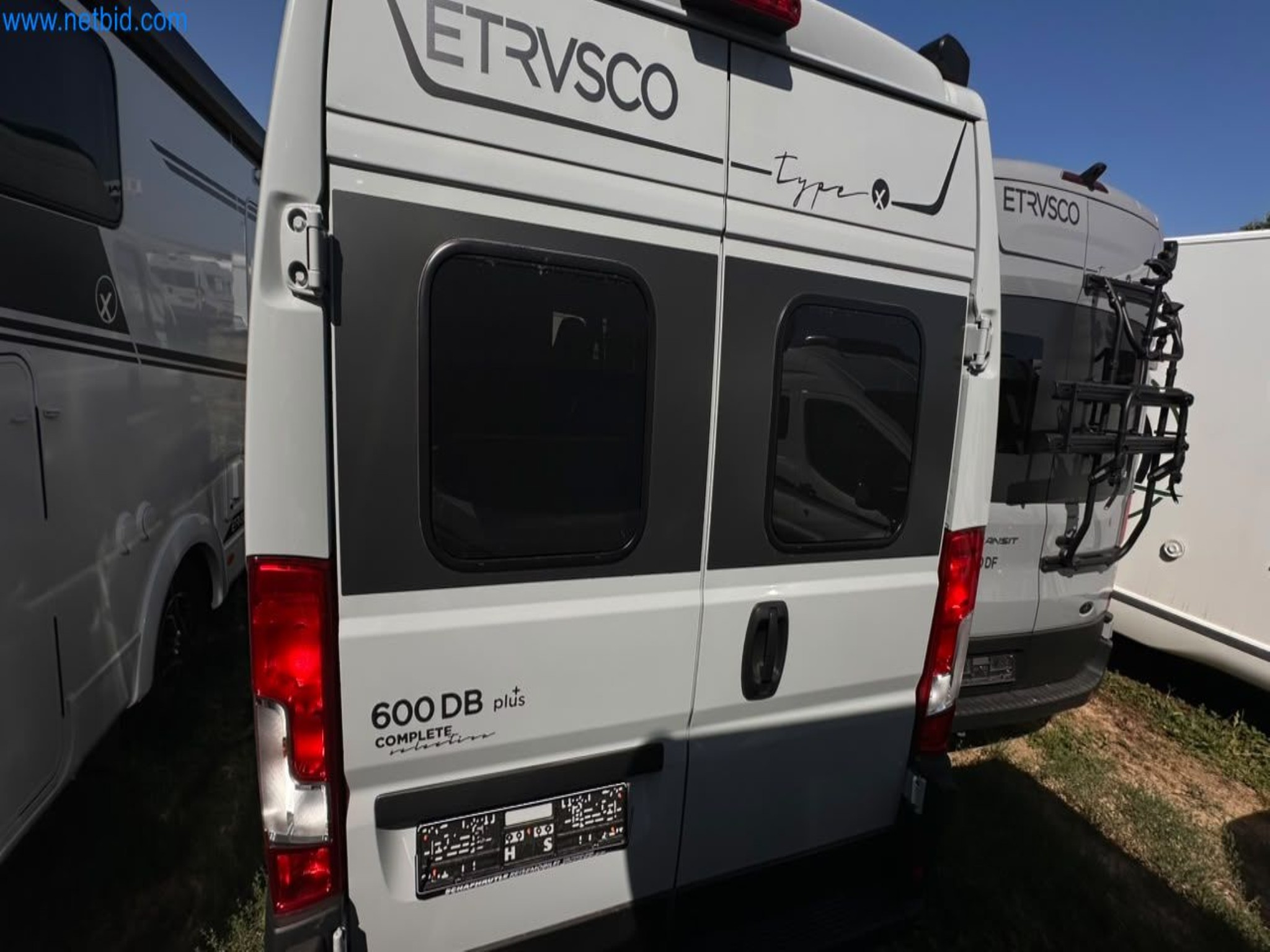 Motorhomes and recreational vehicles, travel trailers, caravan accessories, trucks, office and workshop equipment-16