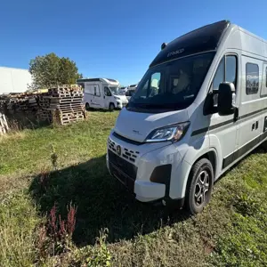 Partially integrated camper van Fiat Etrusco