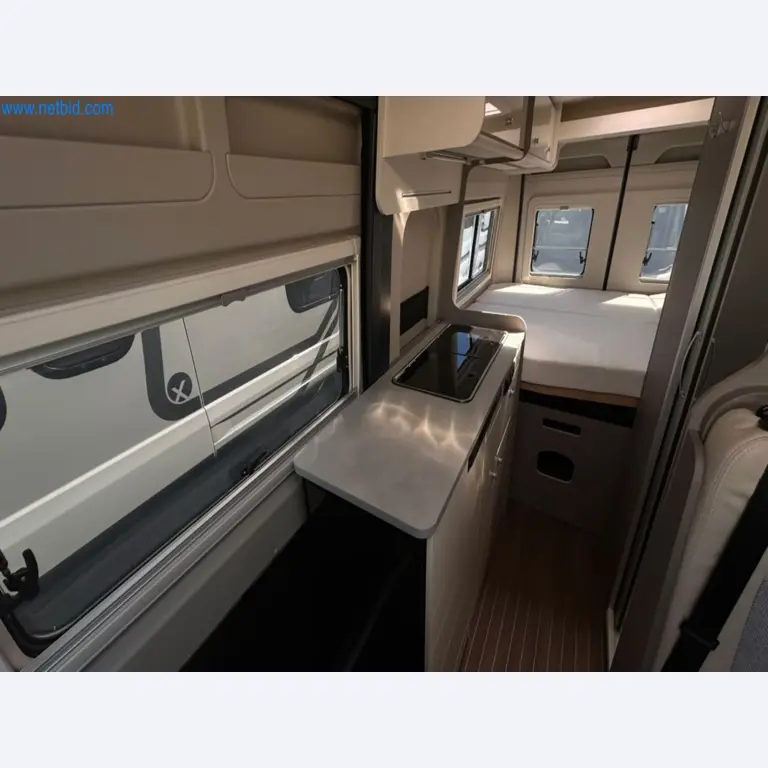 Motorhomes and recreational vehicles, travel trailers, caravan accessories, trucks, office and workshop equipment-3