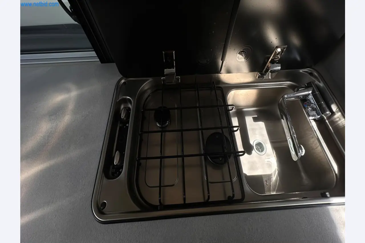 Motorhomes and recreational vehicles, travel trailers, caravan accessories, trucks, office and workshop equipment-5