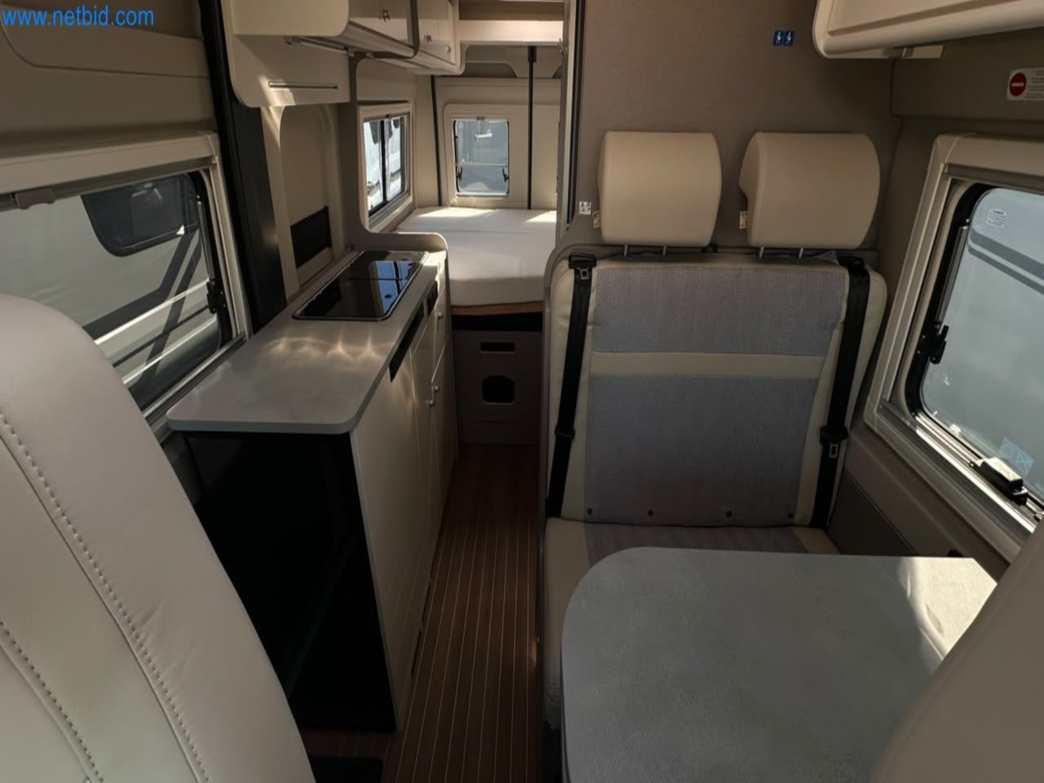 Motorhomes and recreational vehicles, travel trailers, caravan accessories, trucks, office and workshop equipment-6