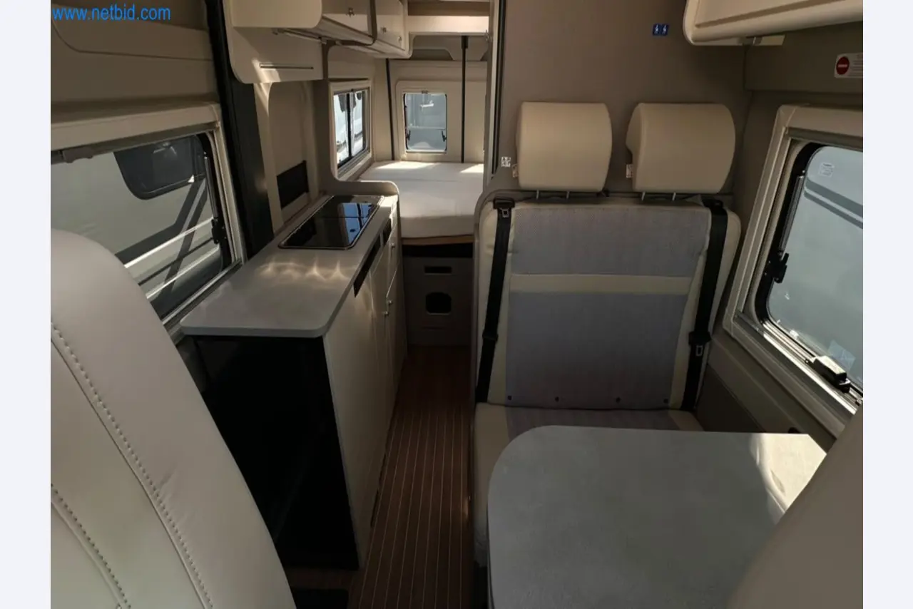 Motorhomes and recreational vehicles, travel trailers, caravan accessories, trucks, office and workshop equipment-6