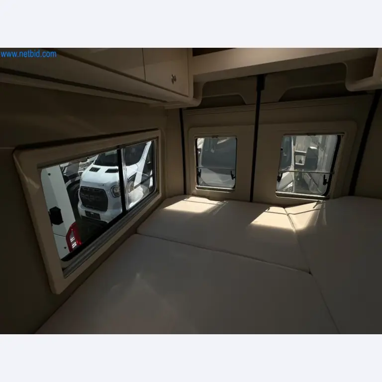Motorhomes and recreational vehicles, travel trailers, caravan accessories, trucks, office and workshop equipment-8