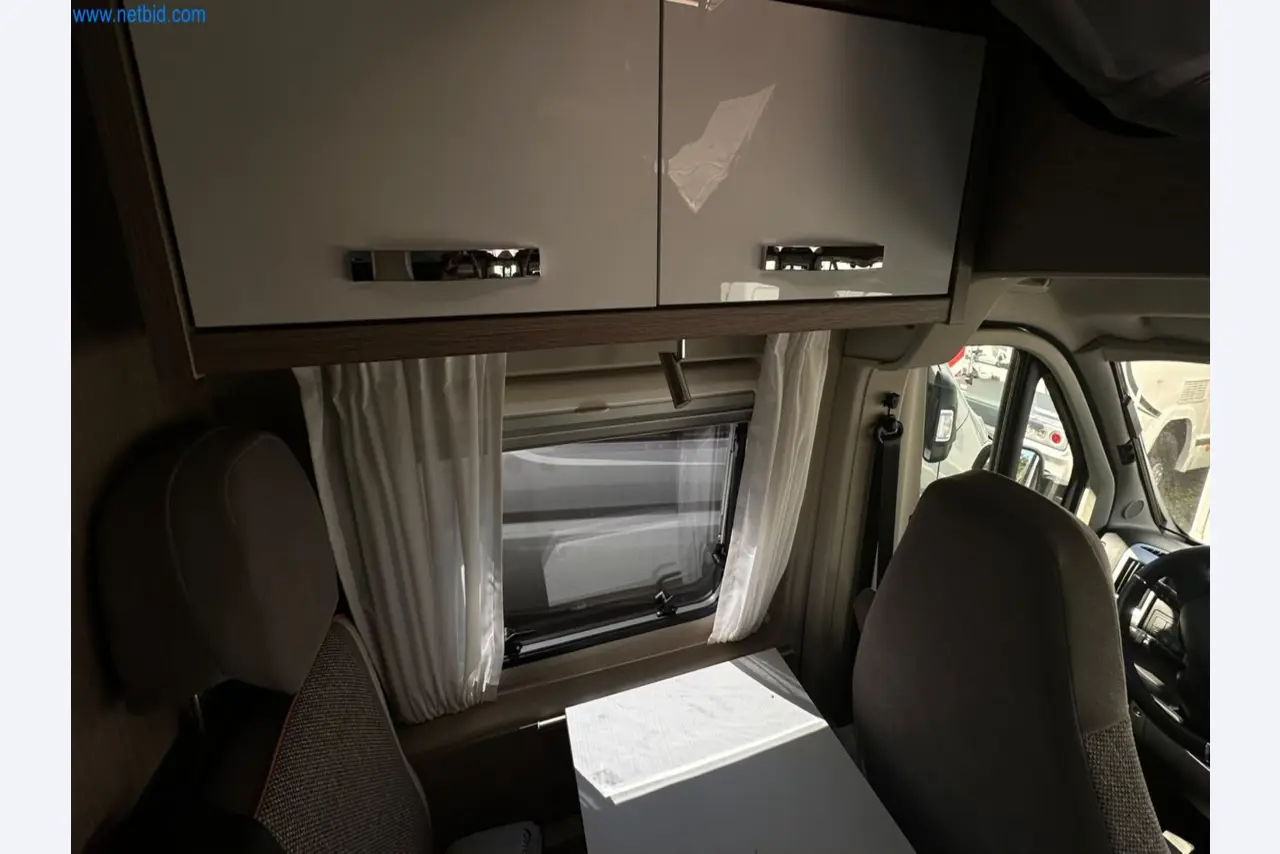 Motorhomes and recreational vehicles, travel trailers, caravan accessories, trucks, office and workshop equipment-1