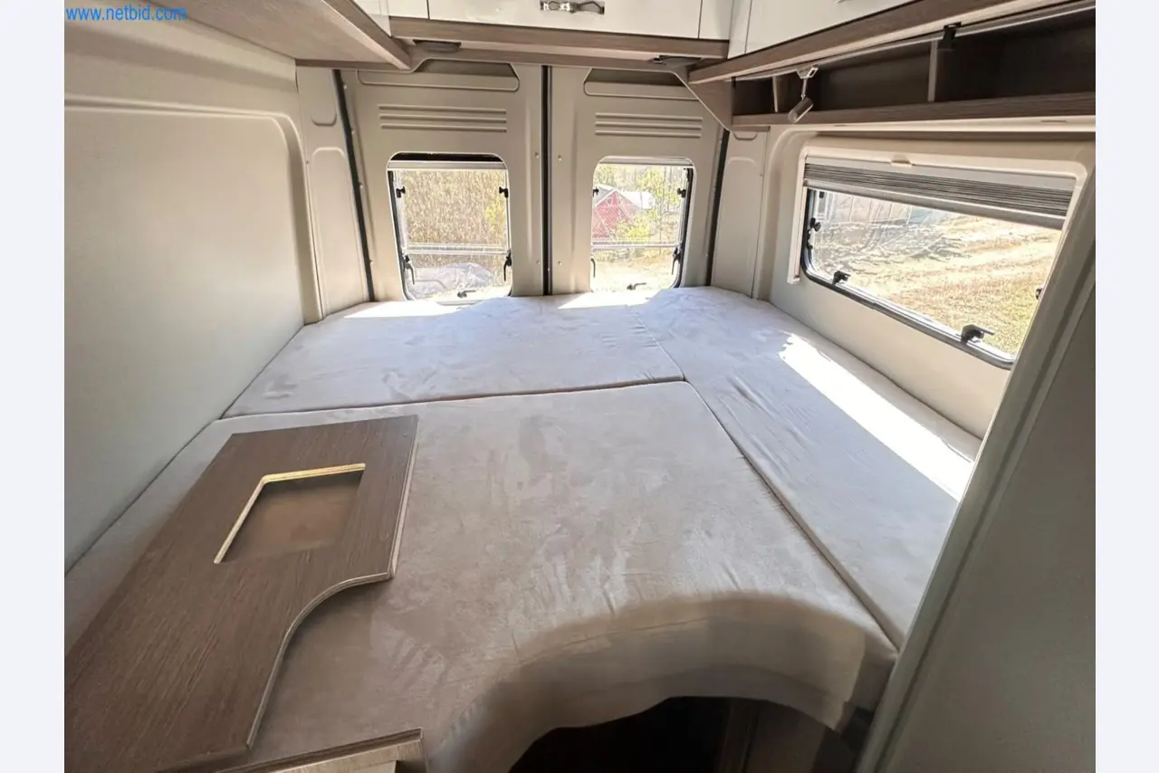 Motorhomes and recreational vehicles, travel trailers, caravan accessories, trucks, office and workshop equipment-9