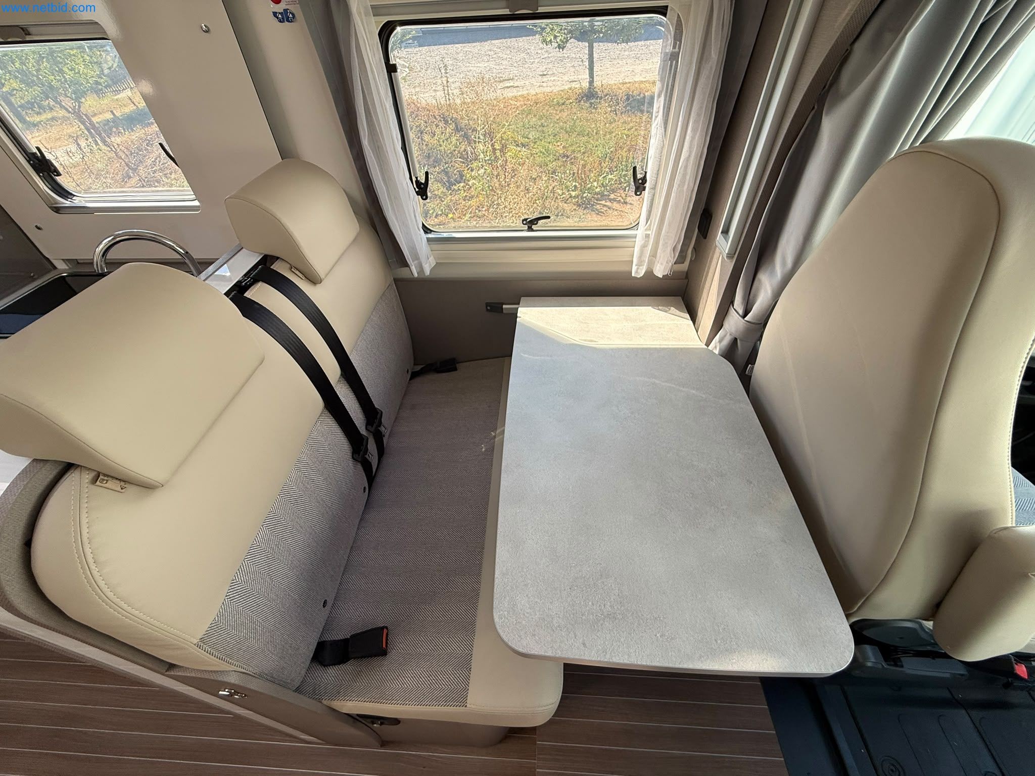 Motorhomes and recreational vehicles, travel trailers, caravan accessories, trucks, office and workshop equipment-8