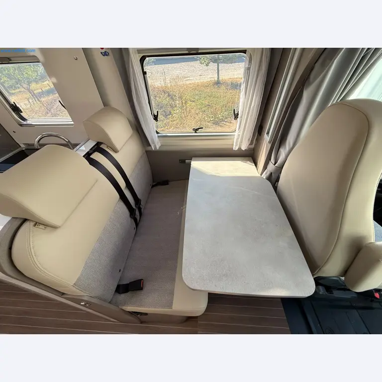 Motorhomes and recreational vehicles, travel trailers, caravan accessories, trucks, office and workshop equipment-8