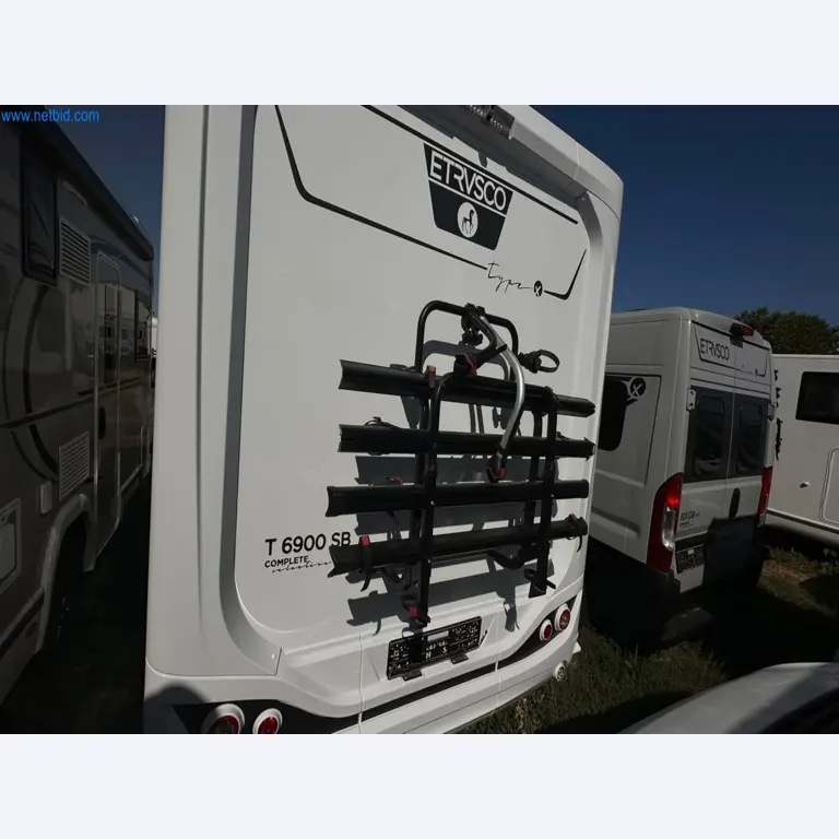 Motorhomes and recreational vehicles, travel trailers, caravan accessories, trucks, office and workshop equipment-13