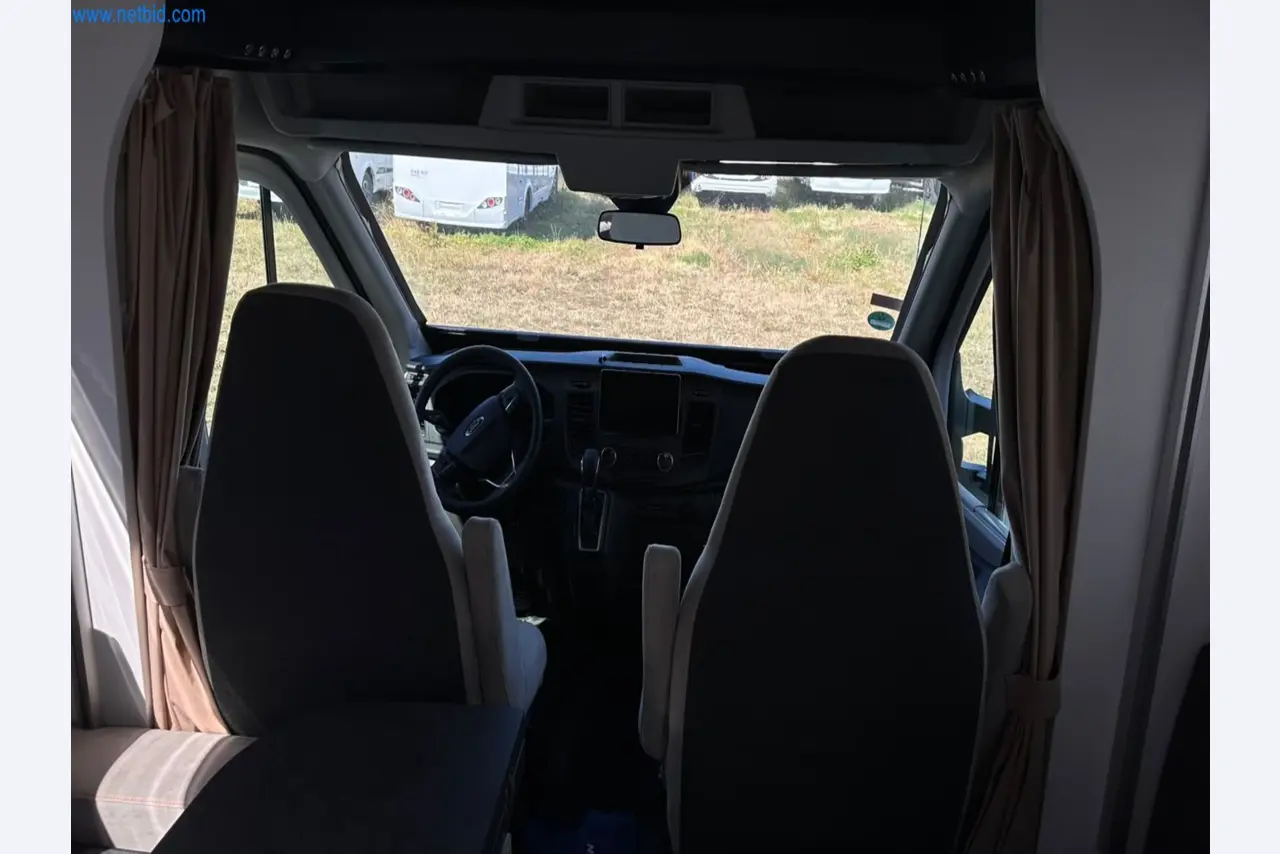 Motorhomes and recreational vehicles, travel trailers, caravan accessories, trucks, office and workshop equipment-20