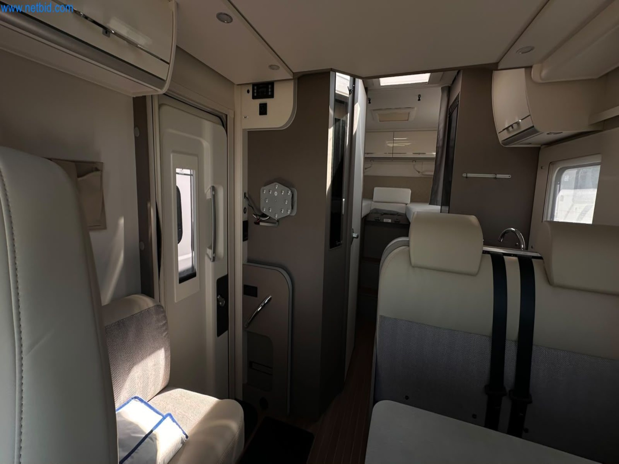 Motorhomes and recreational vehicles, travel trailers, caravan accessories, trucks, office and workshop equipment-22