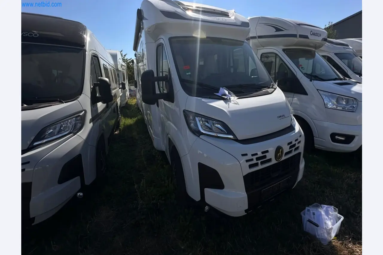 Motorhomes and recreational vehicles, travel trailers, caravan accessories, trucks, office and workshop equipment-1