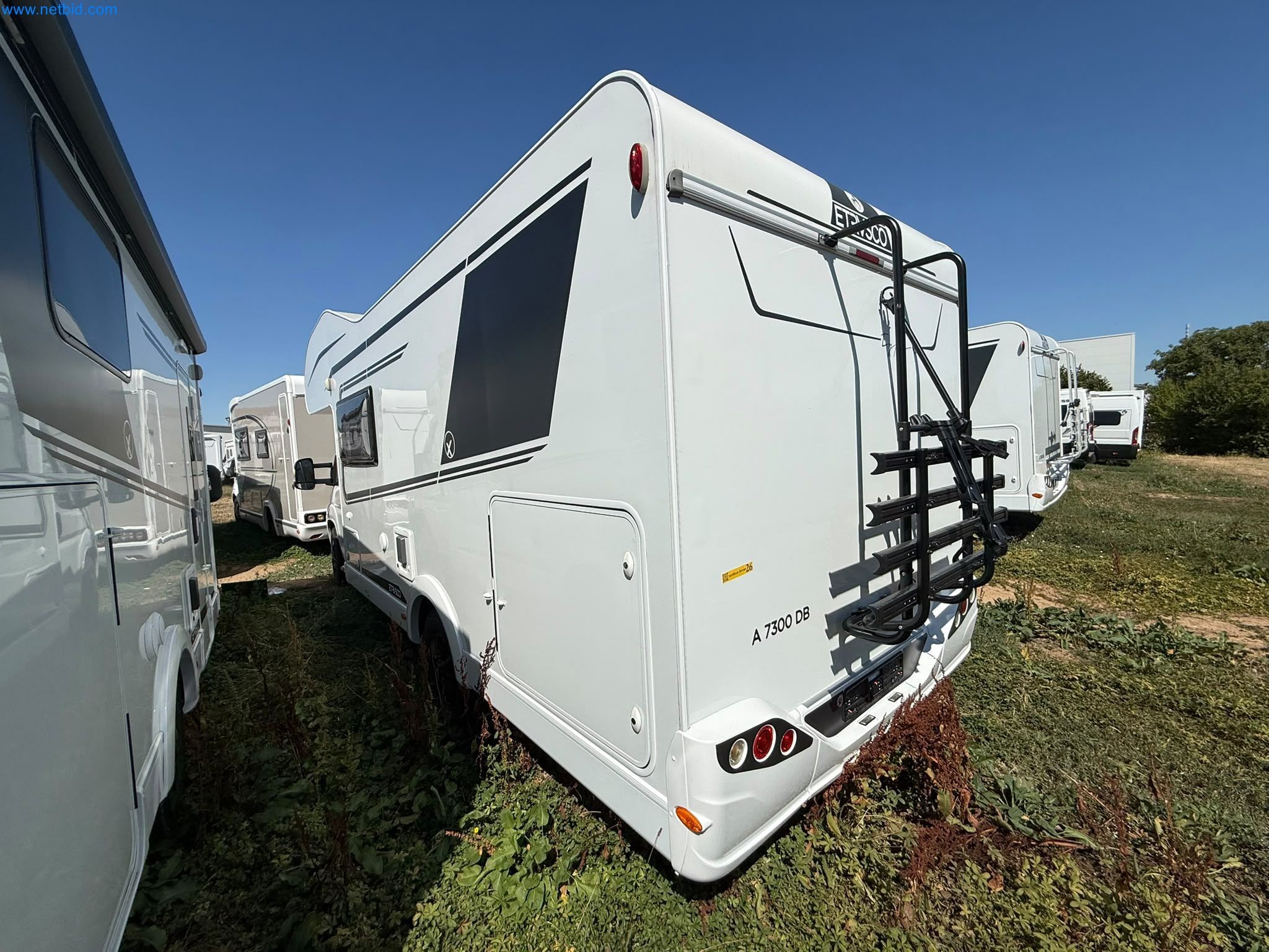 Motorhomes and recreational vehicles, travel trailers, caravan accessories, trucks, office and workshop equipment-11