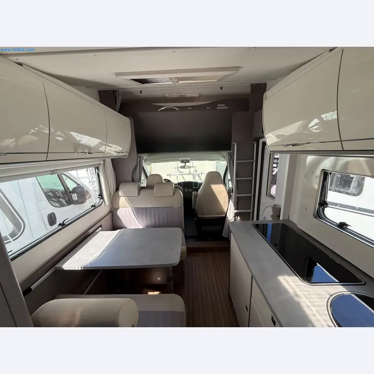 Motorhomes and recreational vehicles, travel trailers, caravan accessories, trucks, office and workshop equipment-16