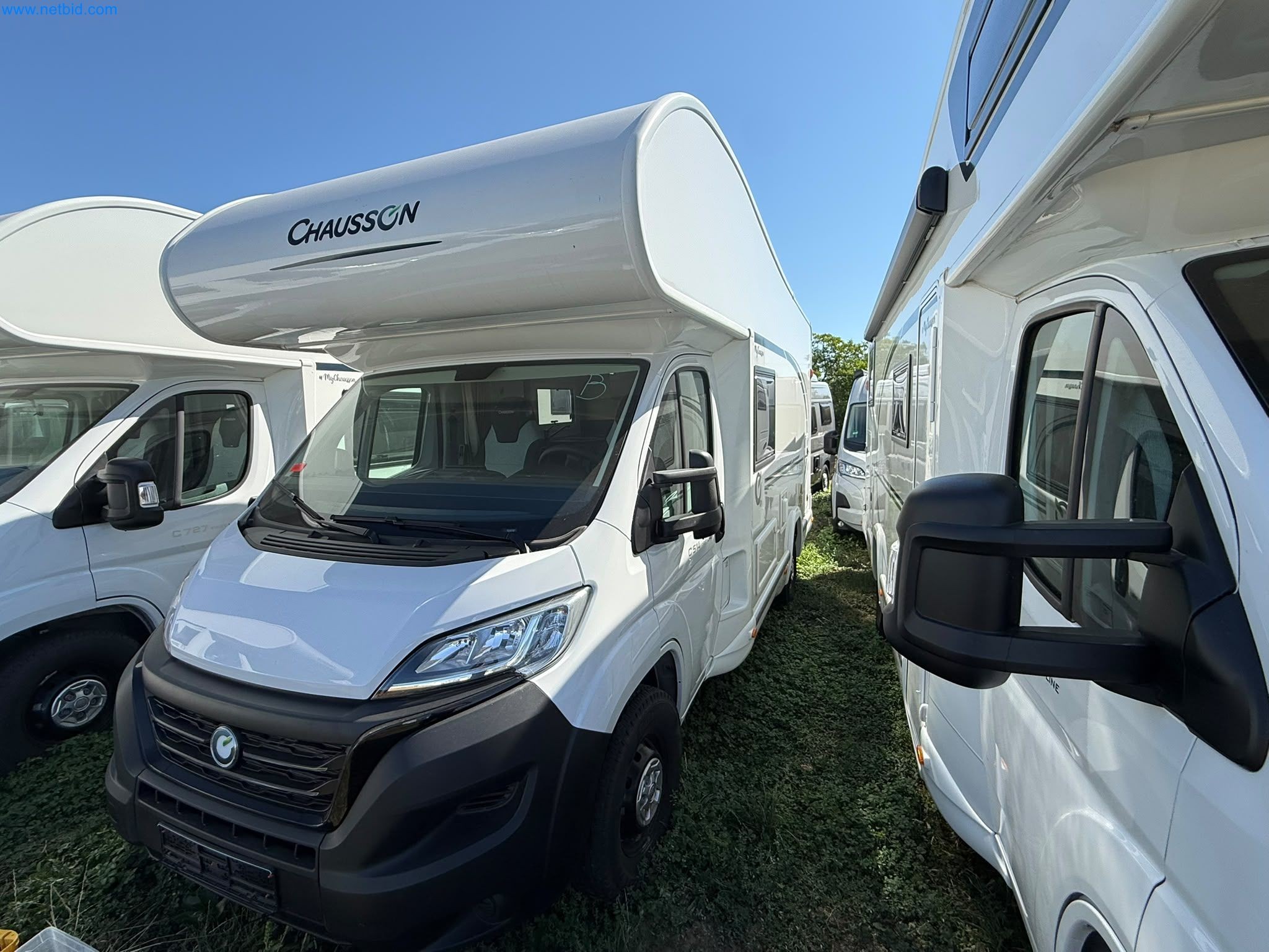 Motorhomes and recreational vehicles, travel trailers, caravan accessories, trucks, office and workshop equipment-1