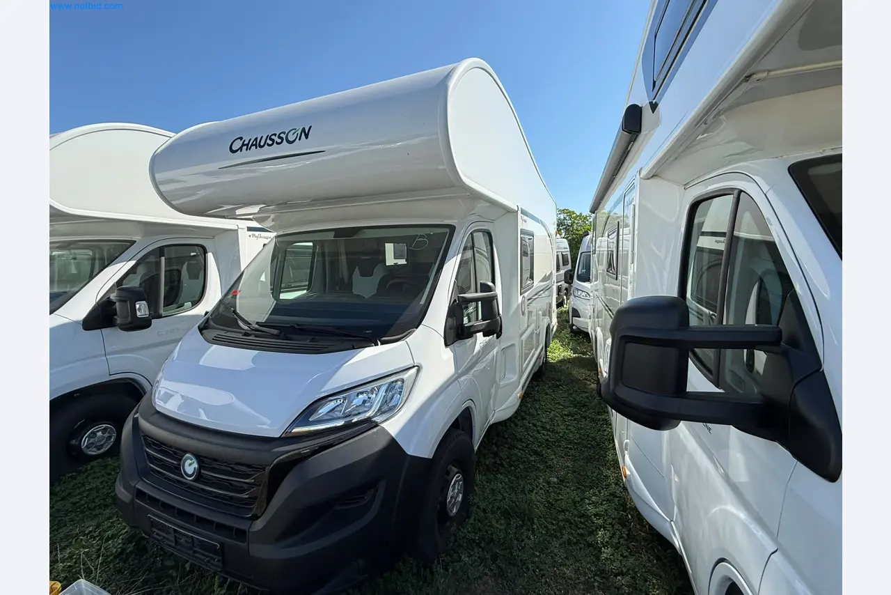 Motorhomes and recreational vehicles, travel trailers, caravan accessories, trucks, office and workshop equipment-1