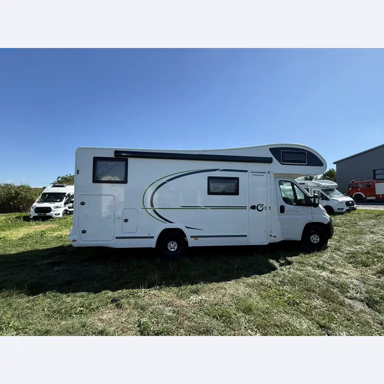 Motorhomes and recreational vehicles, travel trailers, RV accessories, trucks, office and workshop equipment-6