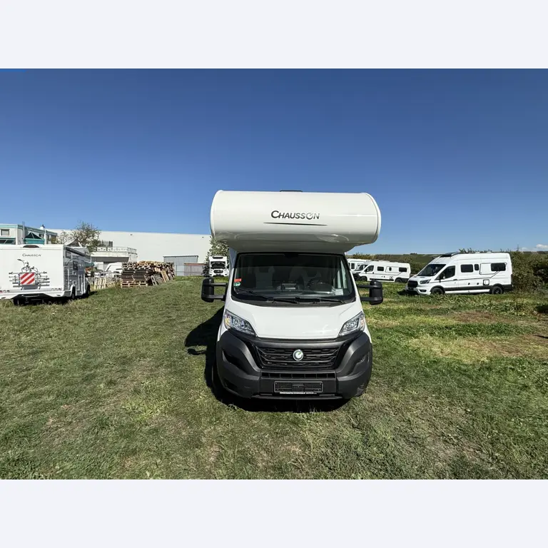 Motorhomes and recreational vehicles, travel trailers, RV accessories, trucks, office and workshop equipment-8