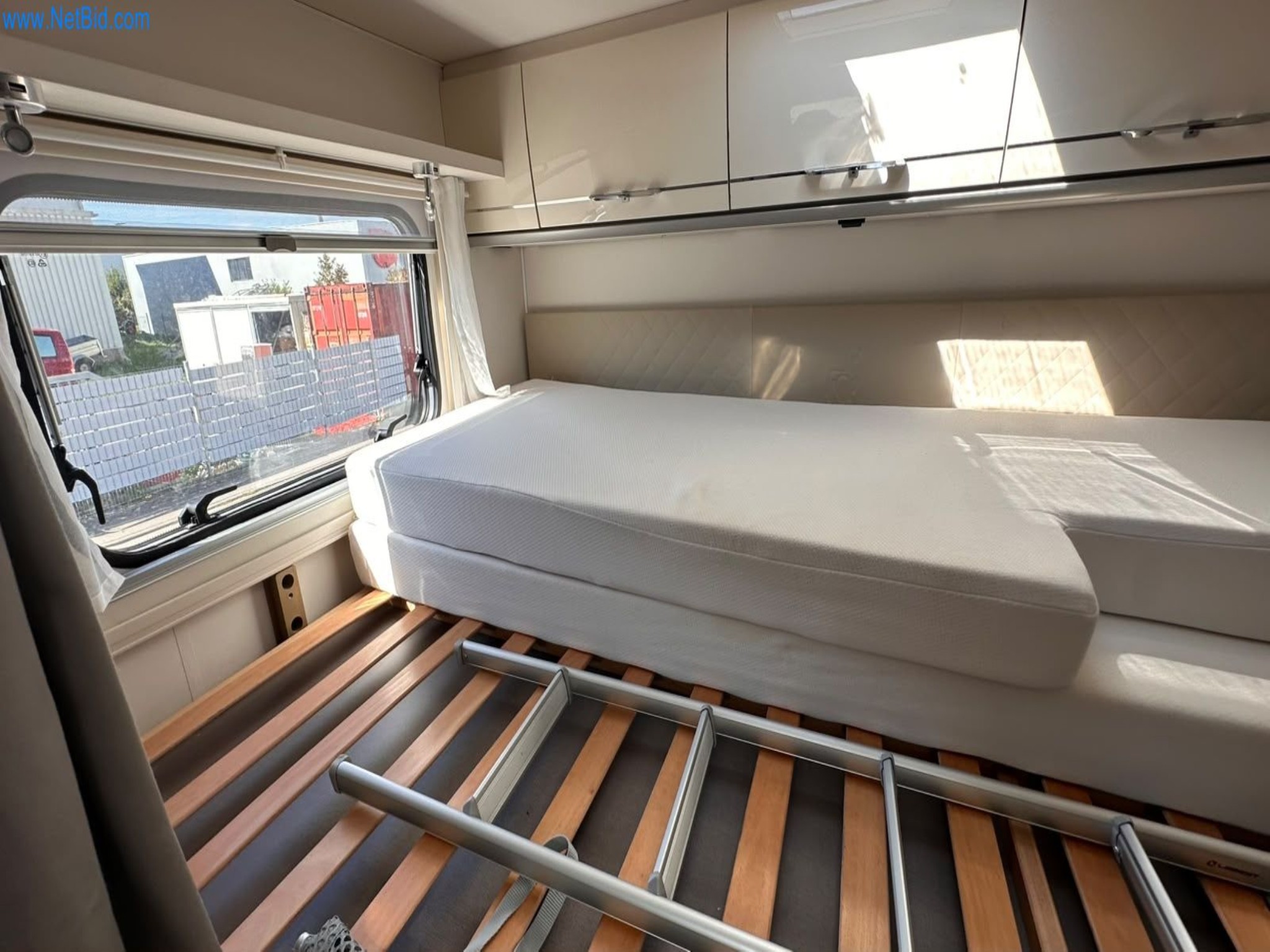 Motorhomes and recreational vehicles, travel trailers, RV accessories, trucks, office and workshop equipment-15