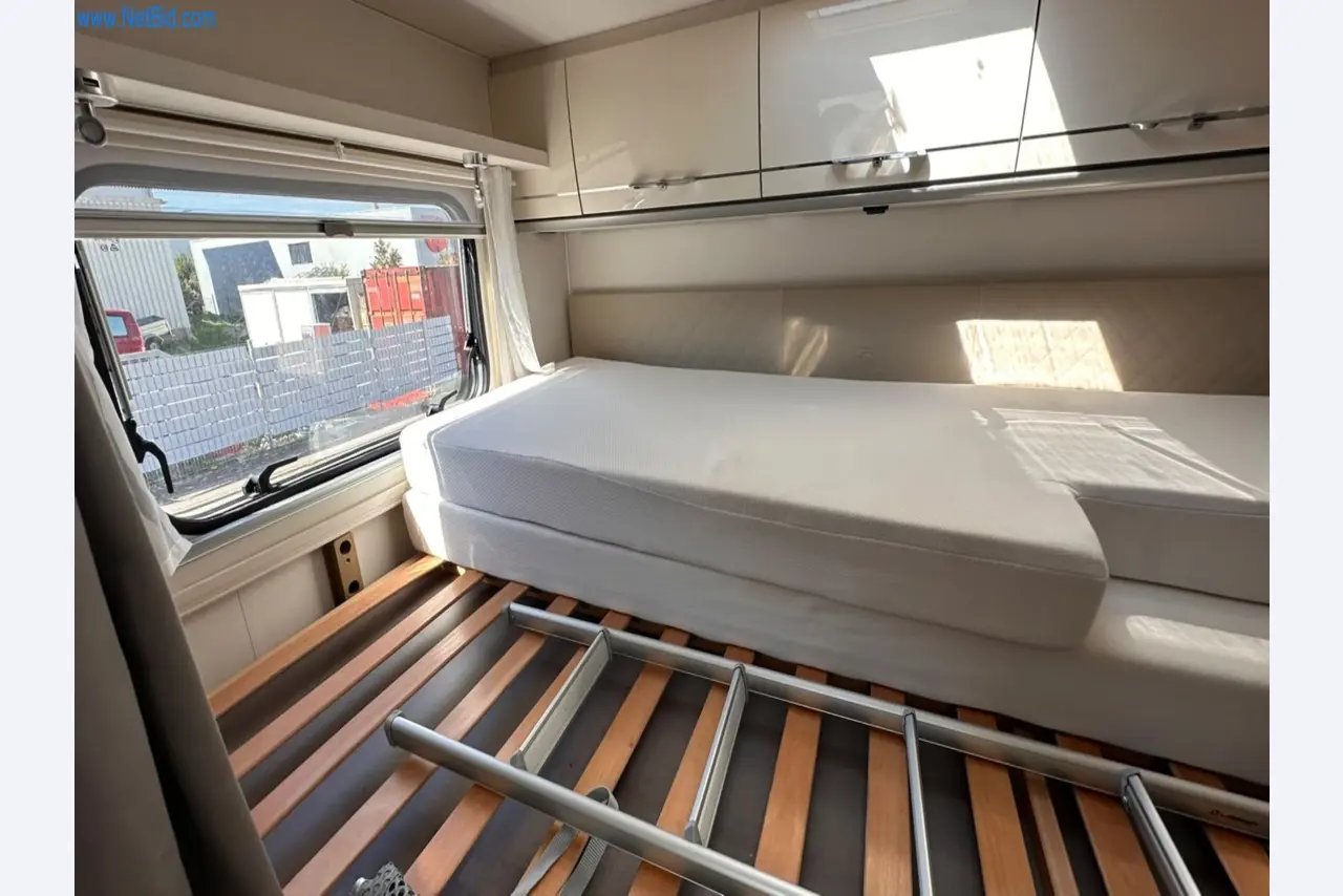 Motorhomes and recreational vehicles, travel trailers, RV accessories, trucks, office and workshop equipment-15