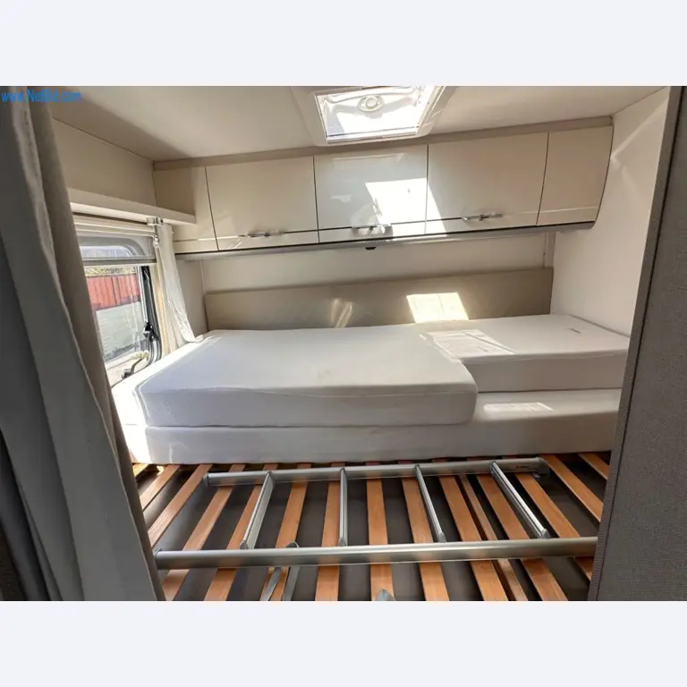 Motorhomes and recreational vehicles, travel trailers, RV accessories, trucks, office and workshop equipment-16