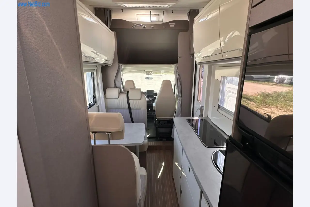 Motorhomes and recreational vehicles, travel trailers, RV accessories, trucks, office and workshop equipment-18