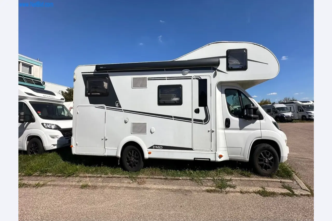 Motorhomes and recreational vehicles, travel trailers, RV accessories, trucks, office and workshop equipment-6