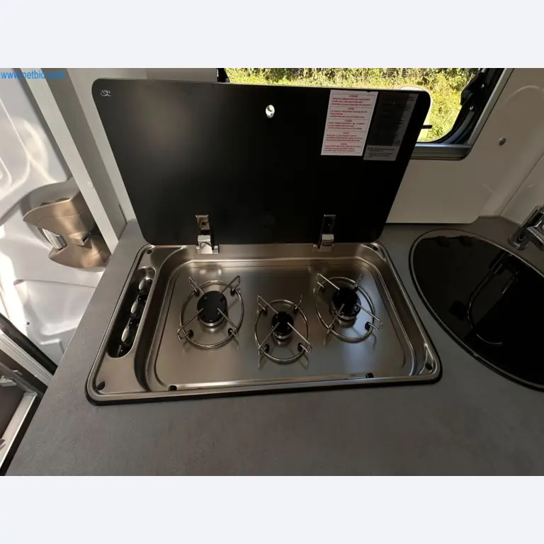 Motorhomes and recreational vehicles, travel trailers, caravan accessories, trucks, office and workshop equipment-13