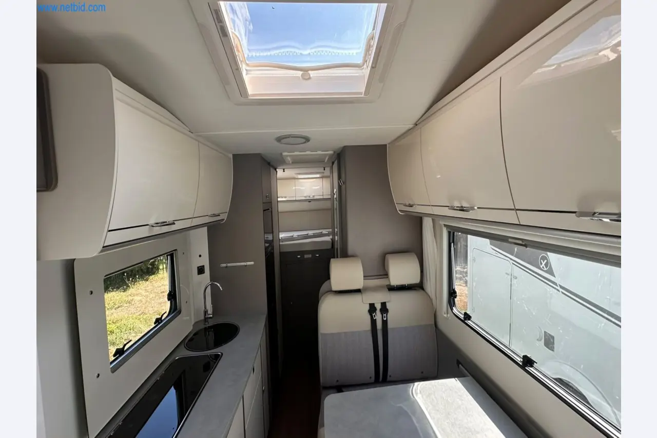Motorhomes and recreational vehicles, travel trailers, caravan accessories, trucks, office and workshop equipment-3