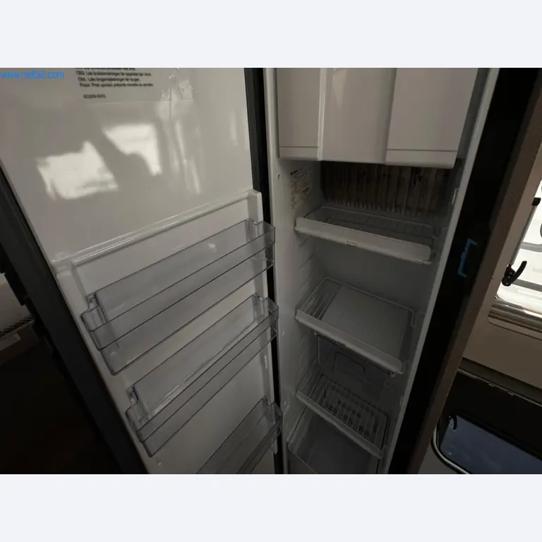 Motorhomes and recreational vehicles, travel trailers, caravan accessories, trucks, office and workshop equipment-9
