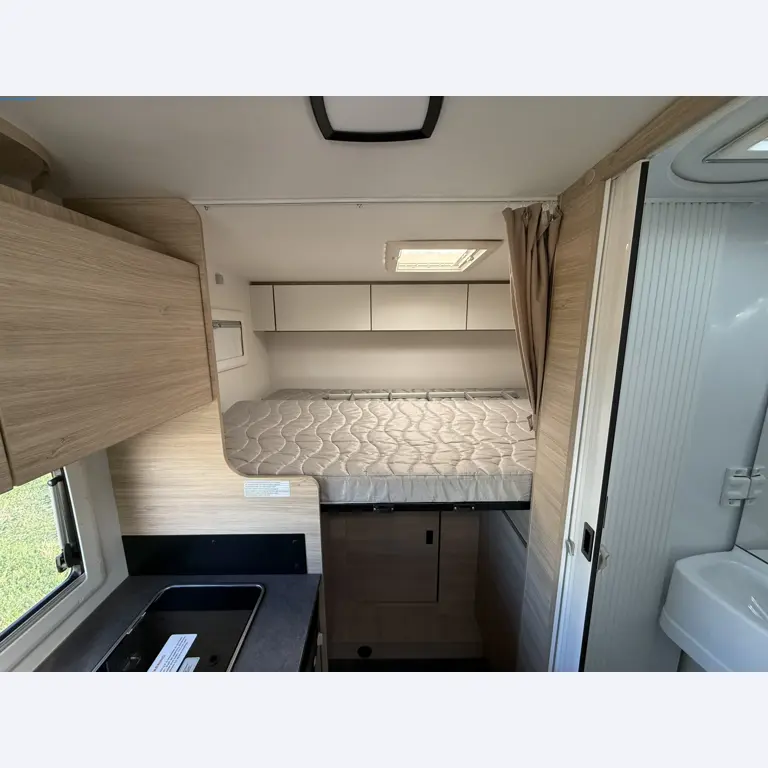 Motorhomes and recreational vehicles, travel trailers, RV accessories, trucks, office and workshop equipment-16