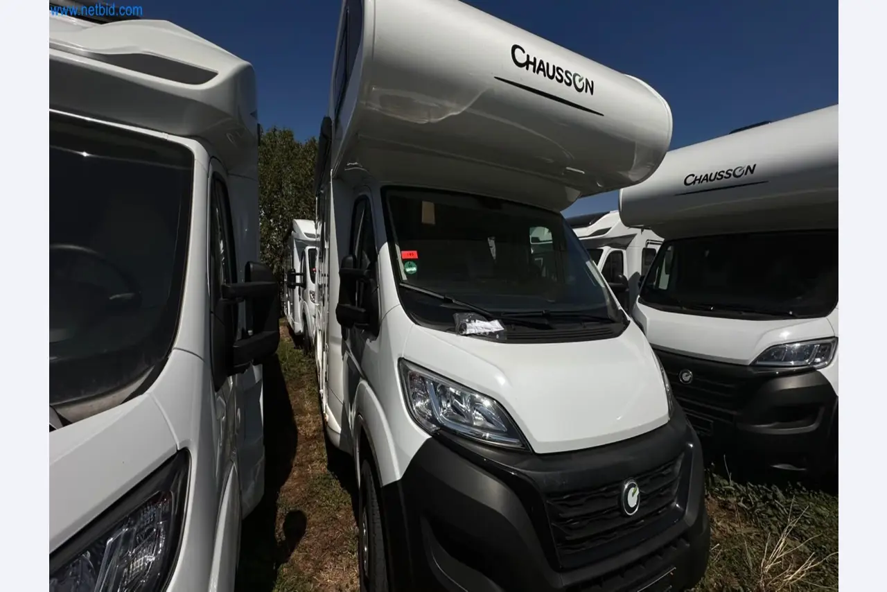 Motorhomes and recreational vehicles, travel trailers, caravan accessories, trucks, office and workshop equipment-1