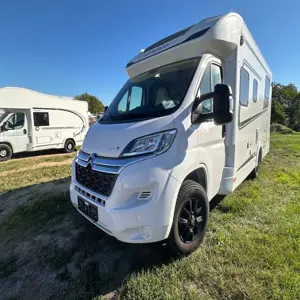 Partially integrated van-based motorhome Citroen Etrusco