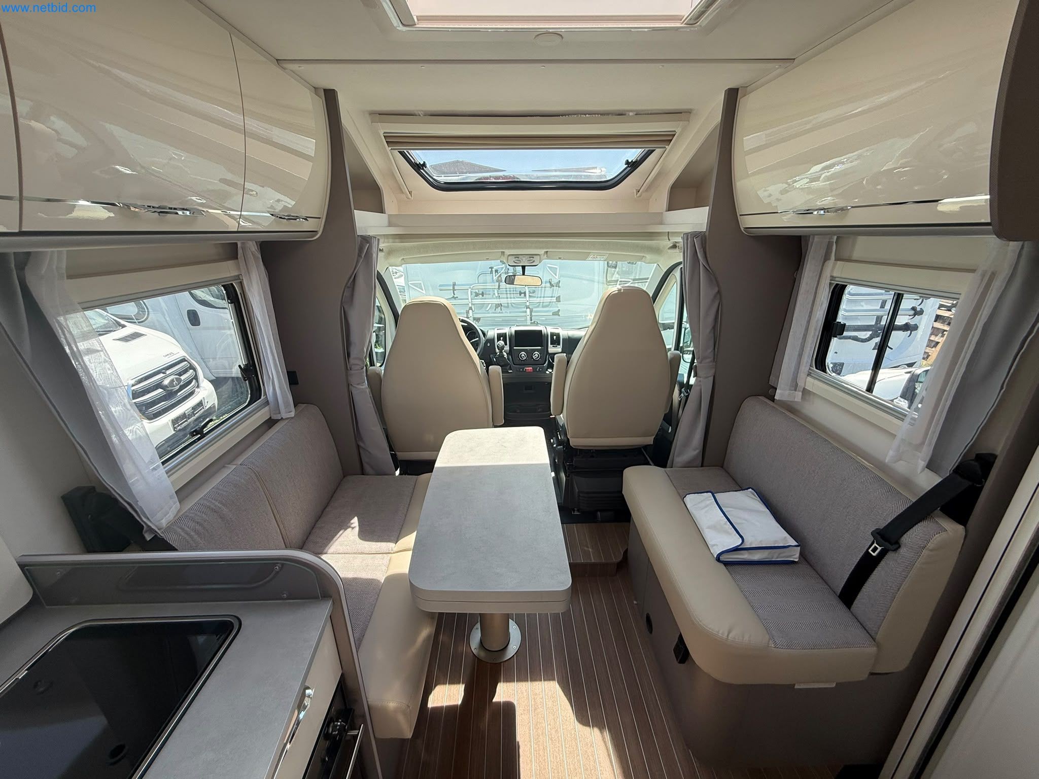 Motorhomes and recreational vehicles, travel trailers, caravan accessories, trucks, office and workshop equipment-8